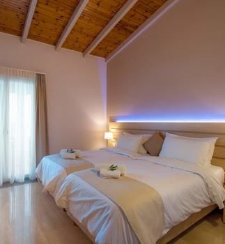 Hotel Krouzeri 2*