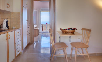 Hotel Krouzeri 2*