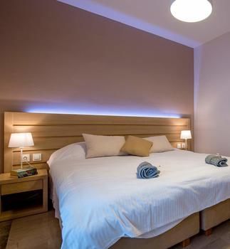 Krouzeri Hotel 2*